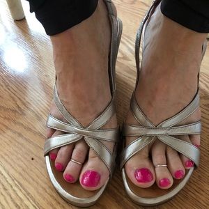 Gentle Souls wedge heels very nice rubber soles 10 pin up Varga girl rockabilly